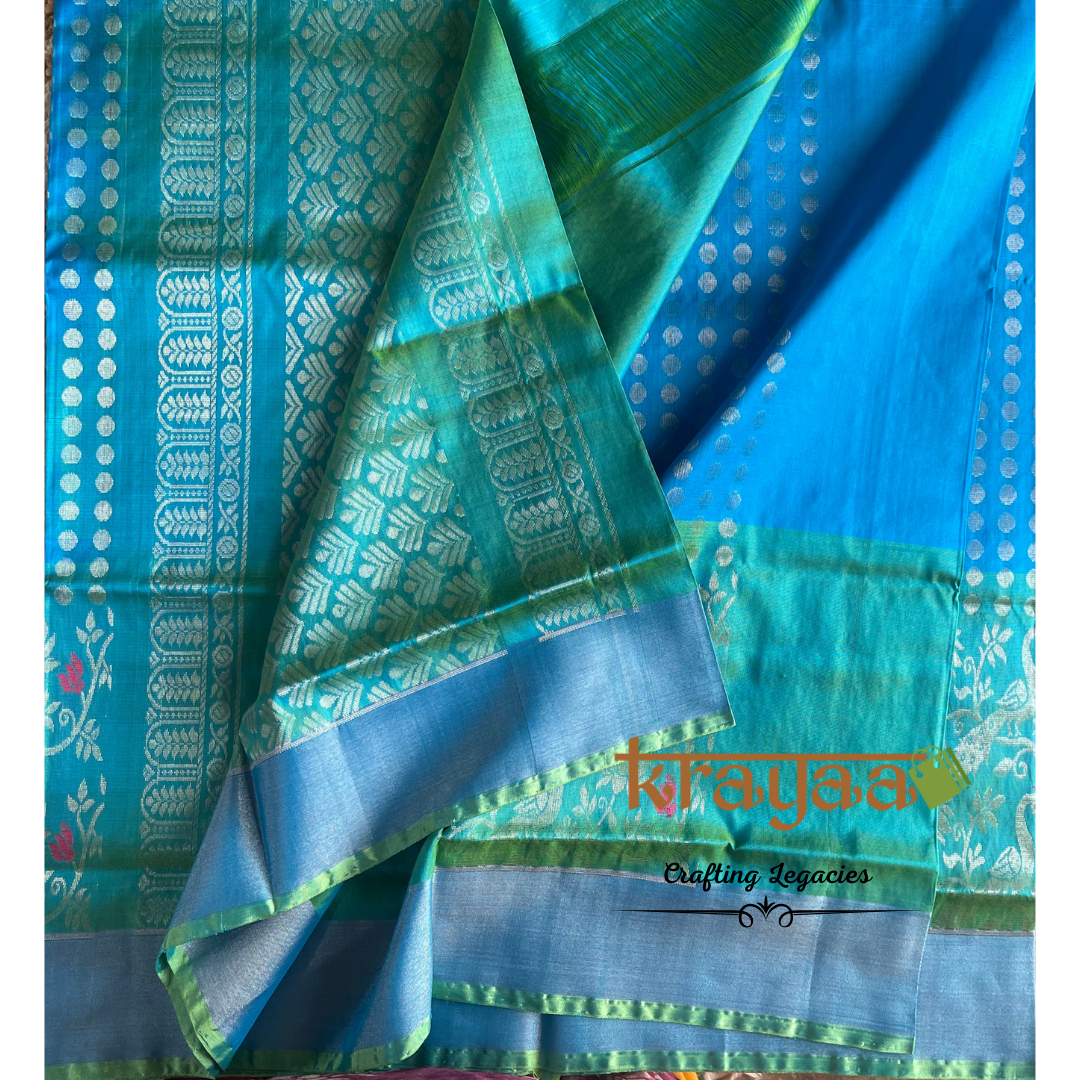 Handwoven - Uppada Silk Saree - Light blue with teal green border