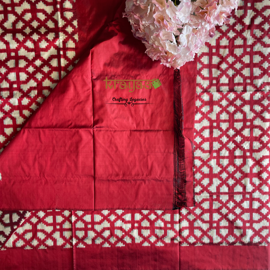 Pochampally Double Ikkat Silk Saree - Connoisseur's Choice