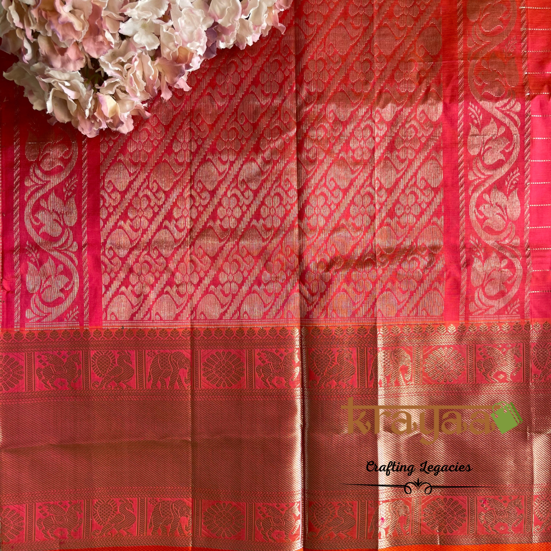 Handwoven - Kuppadam  Silk Cotton Saree - Fuchisia