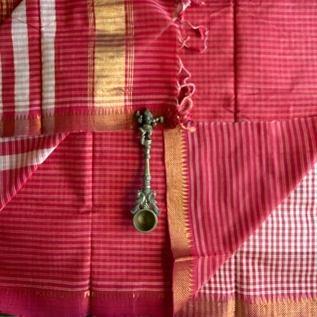 Red and white Mangalagiri Cotton Saree With Small Checks