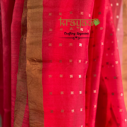 Red - Matka Silk Saree With Muslin Pallu